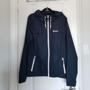 Bench windbreaker